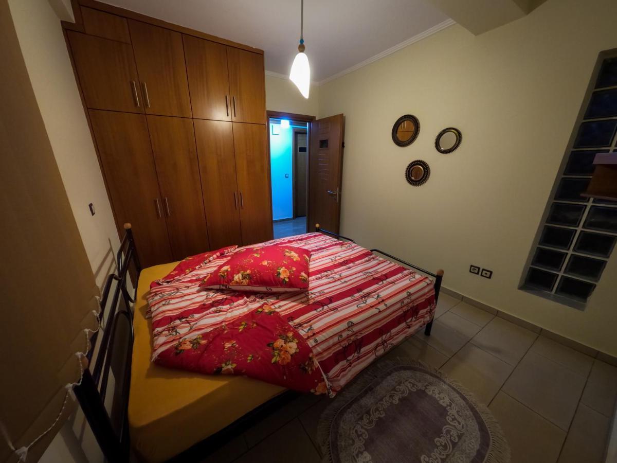 G.Home Tríkala Buitenkant foto